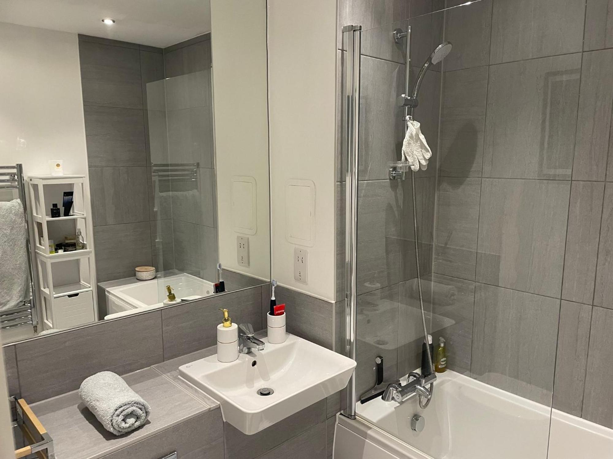 Appartamento Malixa Uk Croydon Esterno foto